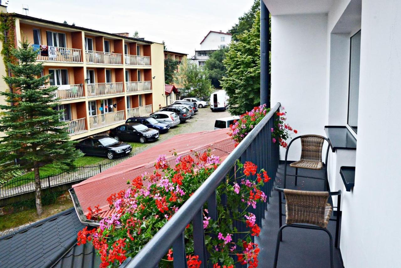 索利纳Osrodek Wypoczynkowy Tarnica住宿加早餐旅馆 外观 照片